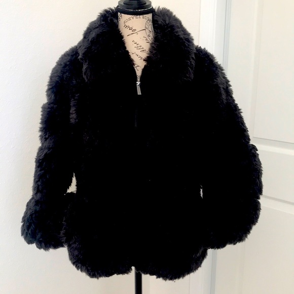 Micheal Kors Large Black Fur Jacket - Picture 2 of 7